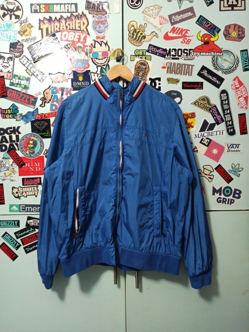 Tommy Hilfiger Bomber Jacket (Category: Activewear) located in Banate. Submitted by StGoodies (Listing ID 1330303917, Image 1). Description: Manage Your Expectations Width 25.5 Lenght 26 No issue Excellent condition Plus shipping fee.