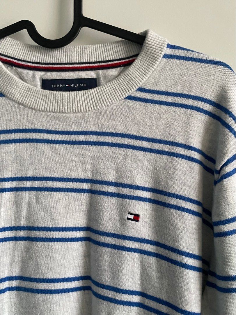 Tommy Hilfiger Sweater (Category: Coats, Jackets and Outerwear) located in Manila. Submitted by lrj_stuff (Listing ID 1330285971, Image 1). Description: .