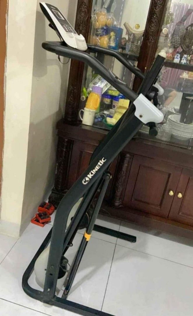 Kinetic treadmill manual clearance