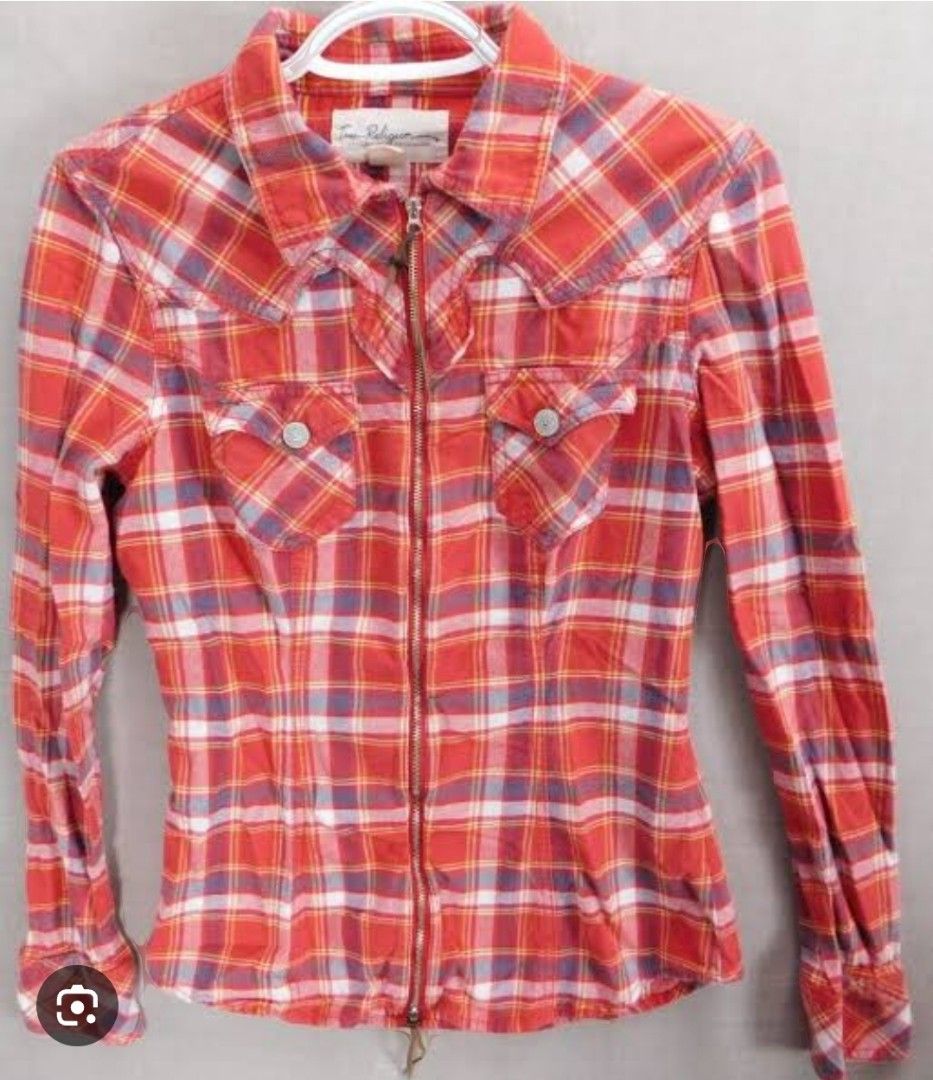 True religion womens zipfront western shirt vintage (Category: Luxury Apparel) located in Bayombong. Submitted by nica7 (Listing ID 1330308679, Image 2). Description: xs on tag.