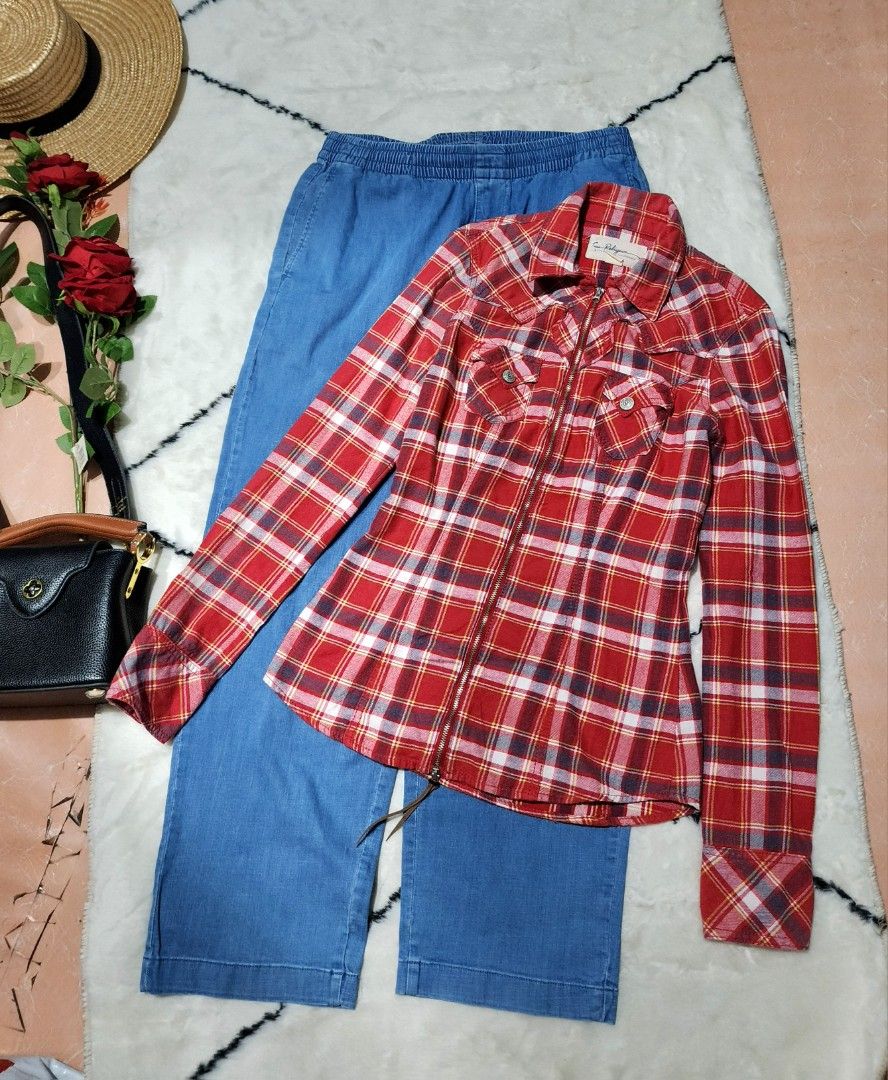 True religion womens zipfront western shirt vintage (Category: Luxury Apparel) located in Bayombong. Submitted by nica7 (Listing ID 1330308679, Image 3). Description: xs on tag.