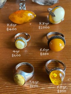 Vintage Amber Rings 老琥珀蜜蠟戒子size請inbox查詢 /每隻 $250 ～$1000不等64205548661122110