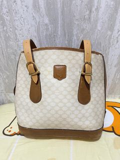 （分類：）位於 。 由 schsc 提交（商品編號 1330256345，圖片 1）。簡介： 。