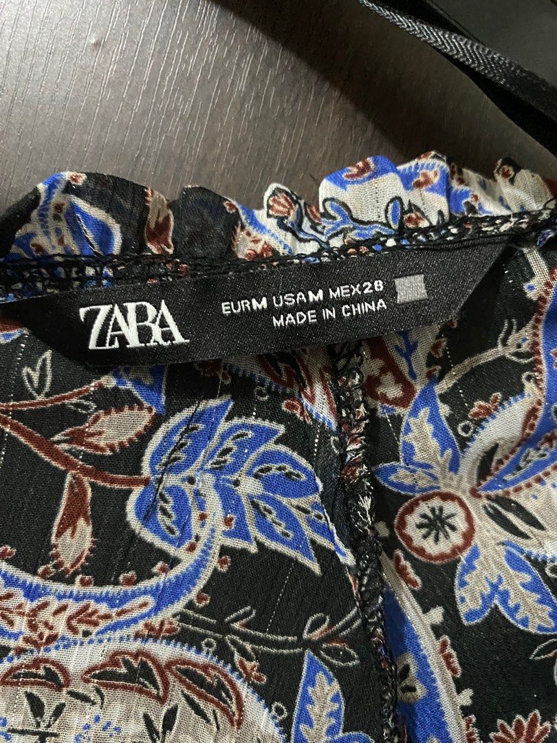 Zara Paisley Dress (Category: Dresses) located in Pasig City. Submitted by aodrey (Listing ID 1330258840, Image 2). Description: price still negotiable for sure buyers :) MOP: GCash MOD: Lalamove/Grab.