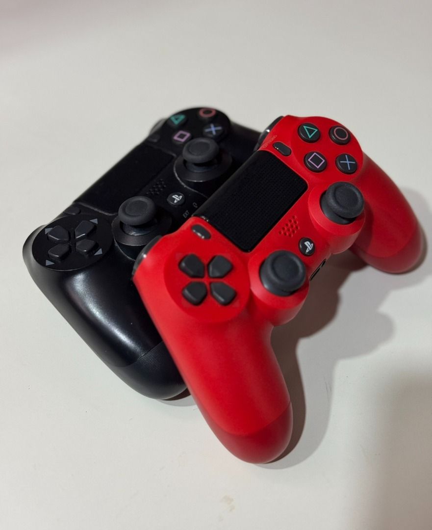 2 PS4/DS4 OEM Controllers (Category: PlayStation) located in Pasig City. Submitted by robbiseraphin (Listing ID 1330435484, Image 2). Description: Selling: 2 OEM PS4/Dualshock 4 Controllers for 1000 PHP Details: - No issues. - Can test before payment! _________________________________ Pm here or message me at 09150578164 for any questions .