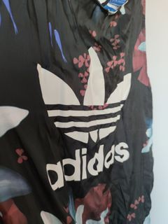 （分類：）位於 。 由 ya_bba 提交（商品編號 1330428509，圖片 1）。簡介： 。