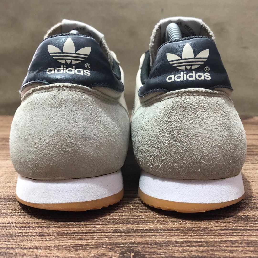 B4217 adidas clearance