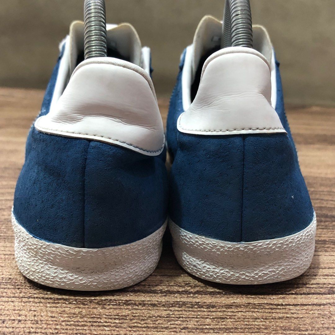 B4217 adidas top