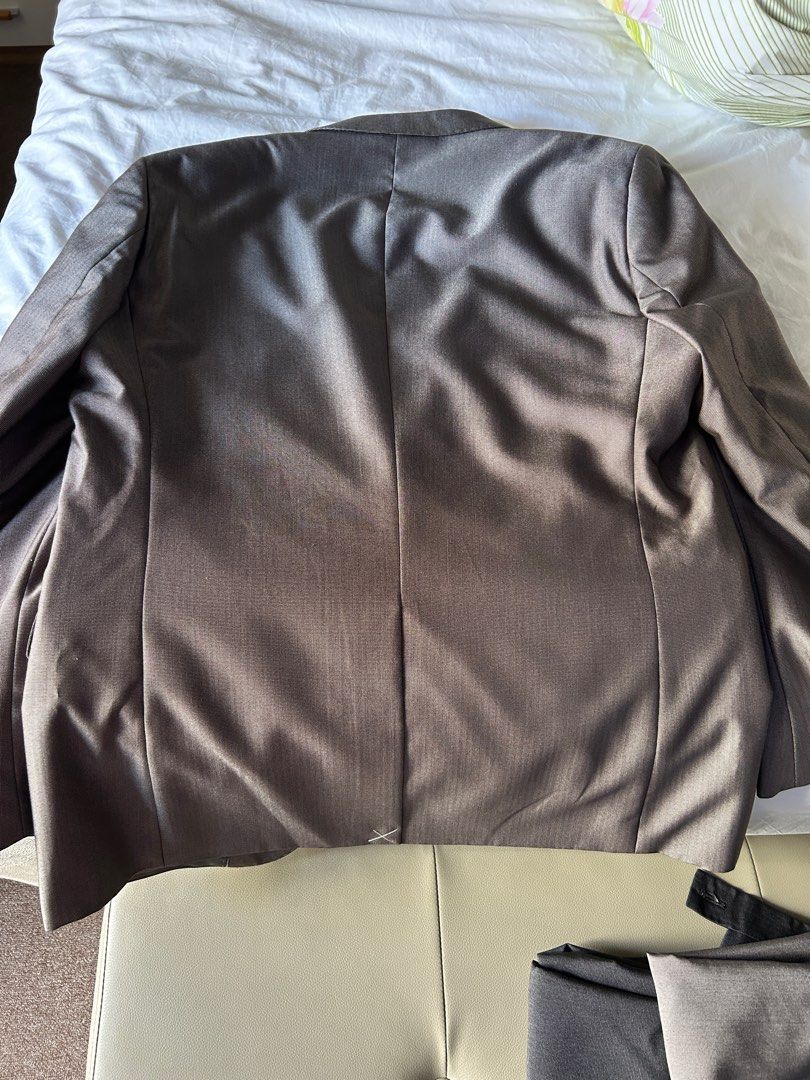 Arrow Suit - Coat & Pants, Light Grey (Glossy) (Category: Coats, Jackets and Outerwear) located in Mandaluyong City. Submitted by bryan.bee (Listing ID 1330342194, Image 3). Description: Matching coat and pants for sale Coat is size L (52) Pants is size 36 Mall retail price is ₱11,000 Bought in Arrow Megamall, pre-pandemic, receipt no longer available Reason for Selling - decluttering .