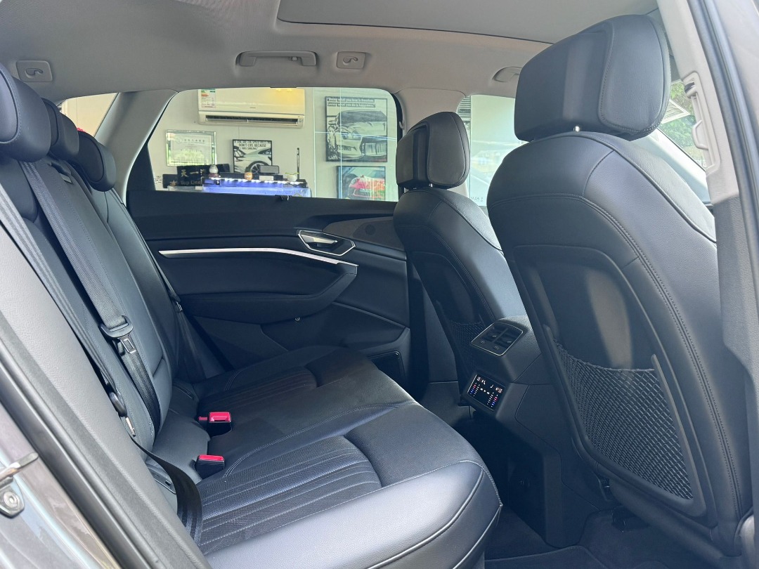 Audi e-tron 55 quattro premium auto62864836316673114