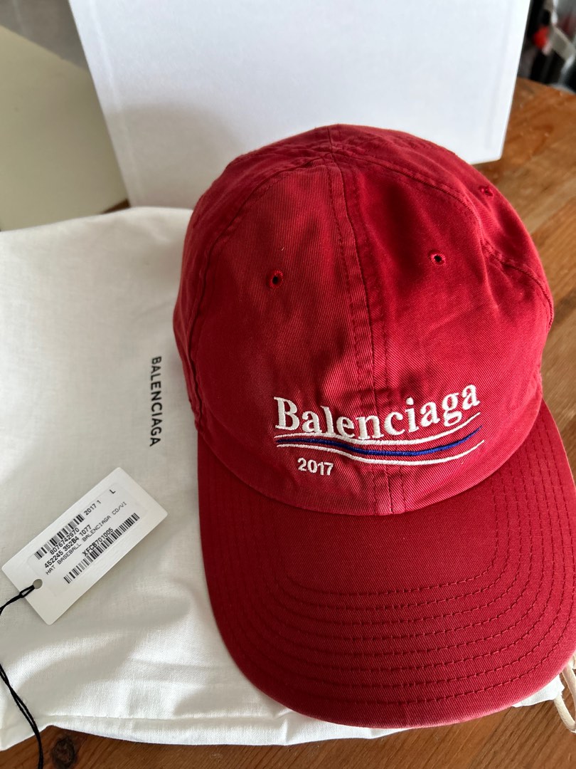 Balenciaga bernie hat online