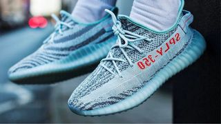 (Category: ) located in . Submitted by sneakersflexx (Listing ID 1330426052, Image 1). Description: .