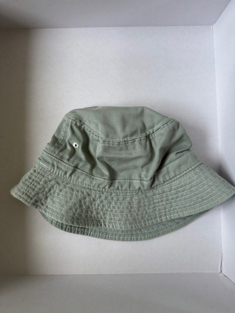 Bucket hat (Category: Hats & Beanies) located in Singapore. Submitted by chakramgender (Listing ID 1330445921, Image 2). Description: Cute bucket hat. Fit a small head adult or 4-6 year old (20-21” circumference). (U.P. $20) Celebrities love these hats for a reason! COMFORTABLE: 100% cotton breathes and feels really soft DURABLE: no cheap materials in here SOFT: made with dyes & chemicals that won’t irritate sensitive skins Fabric and Constructio