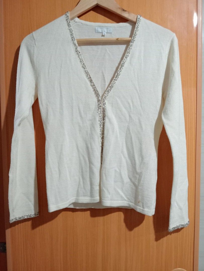 Cardigan small top