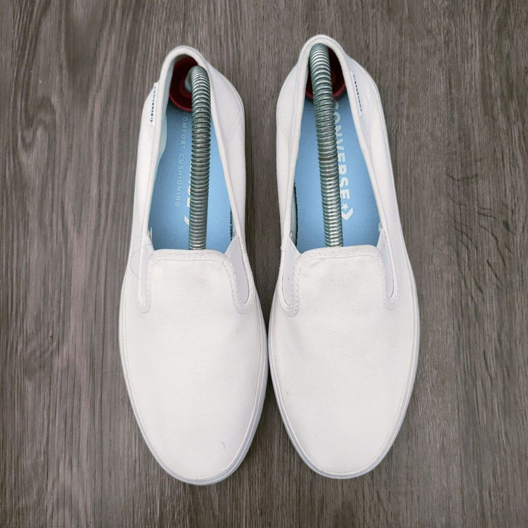 Converse deadstock Slip On All White Women 5.5UK RM 98 Women s Fashion Footwear Sneakers on Carousell