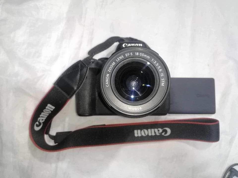 DSLR Canon EOS 750D (Category: Cameras) located in Rizal. Submitted by oldfeelings4sale (Listing ID 1330365706, Image 1). Description: 📌 SELLING PRICE :20k negotiable 📌 LOCATION: Antipolo/Quezon City 📌 MODE OF DELIVERY : Meet Up /Free around antipolo/QC 📌 MODE OF PAYMENT:Cash 📌 DURATION OF USED:5yrs. 📌 BRAND NAME: CANON EOS 750D 📌 BOUGHT WHERE: SAUDI 📌 REASON FOR SELLING: PERSONAL EMERGENCY 📌 CONDITION OF YOUR ITEMS: NO ISSUE Here’s what