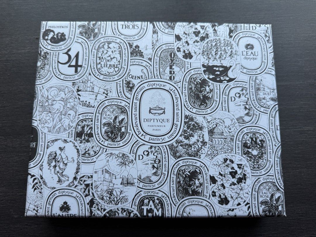 Essence of Elegance: A Diptyque Discovery (Category: Fragrance & Deodorants) located in Singapore. Submitted by modebyvc (Listing ID 1330416406, Image 1). Description: A set of 4 perfume set: Tamdao Doso Lombre Phylosykos.
