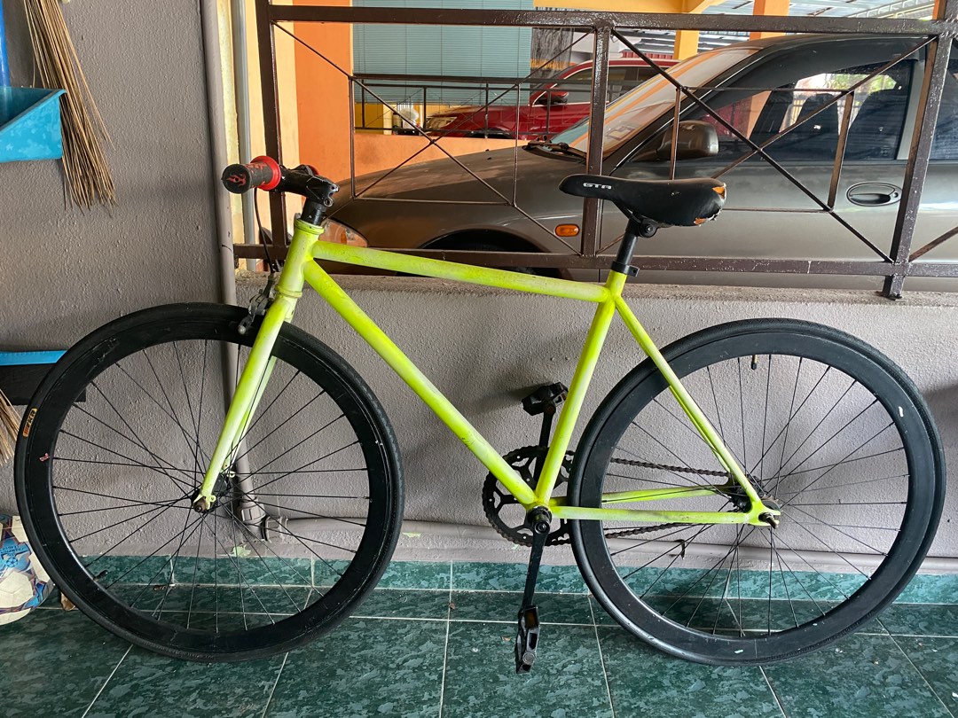 Raleigh fixie bike 2025
