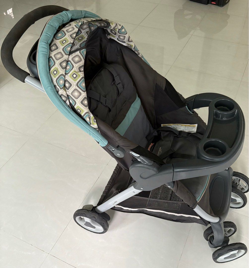 Graco snugride 30 fold click and connect stroller car seat and infant seat Babies Kids Going Out Strollers on Carousell