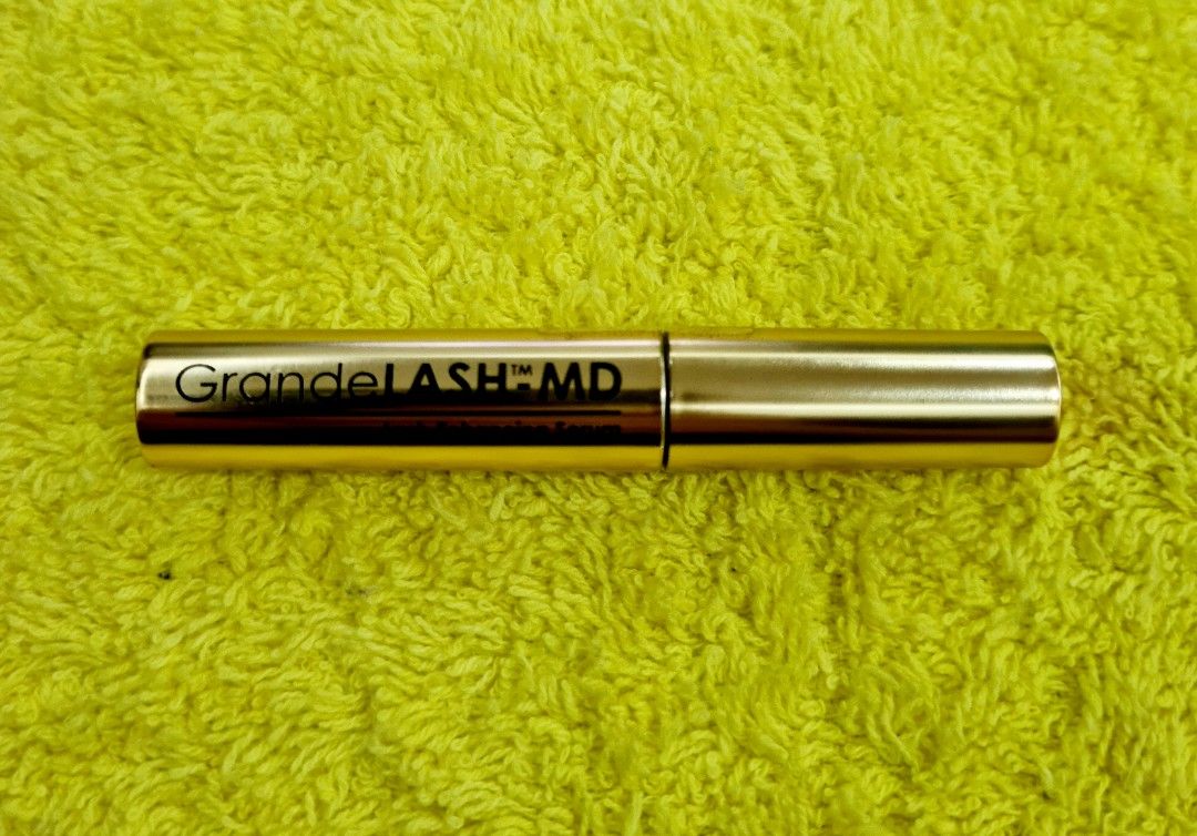 GRANDE LASH MD LASH ENHANCING SERUM (Category: Makeup) located in Manila. Submitted by luxeclassyshop (Listing ID 1330437582, Image 1). Description: GRANDE LASH MD LASH ENHANCING Serum 0.7ml.