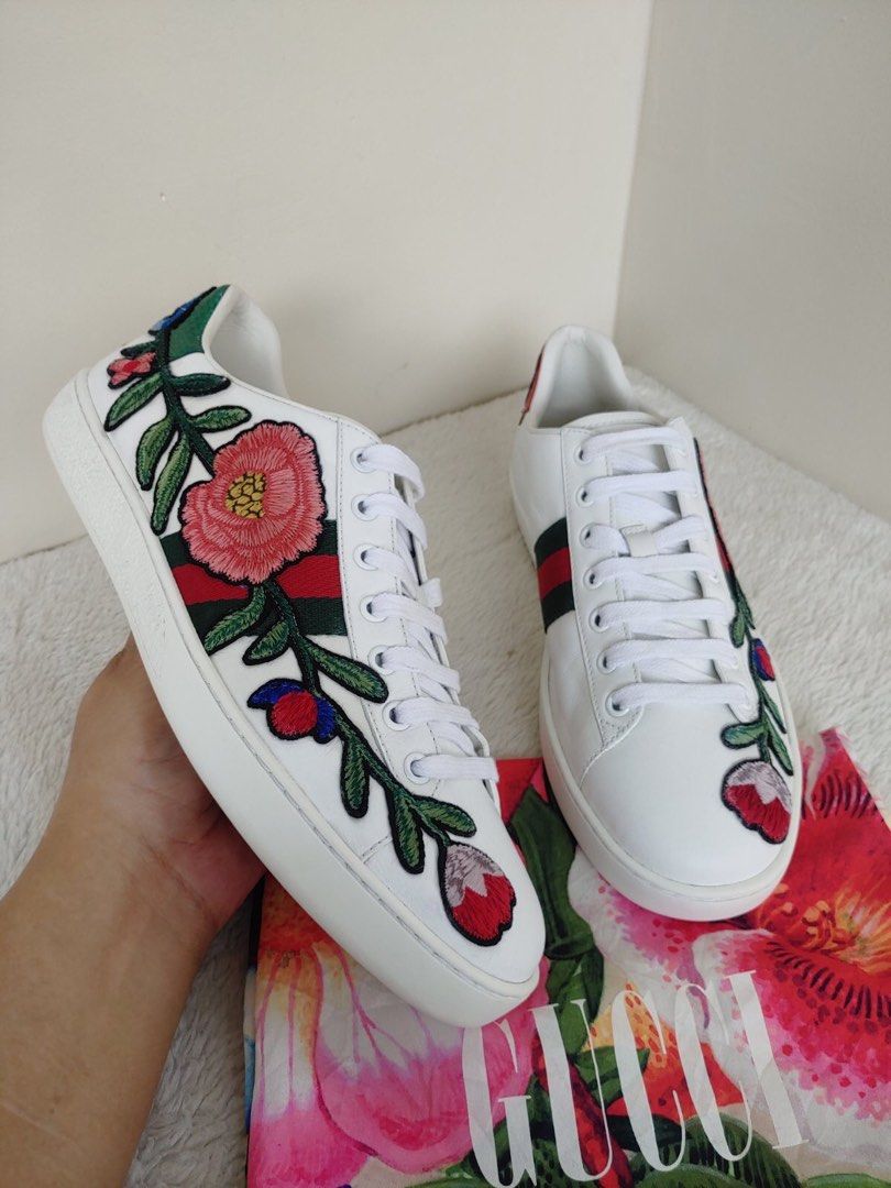 Gucci flower sneakers hotsell