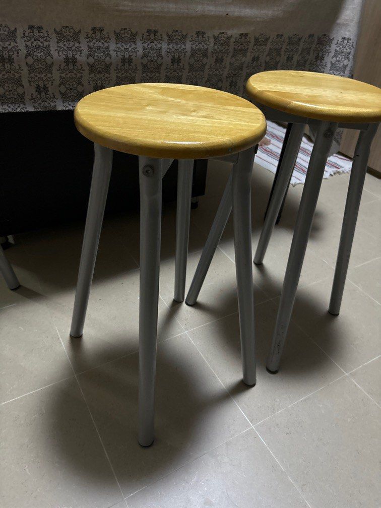 High chair / Bar Stool, Furniture & Home Living, Furniture, Chairs on