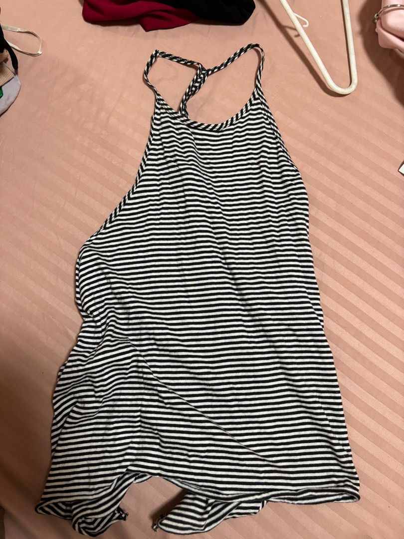 Halter top hollister top