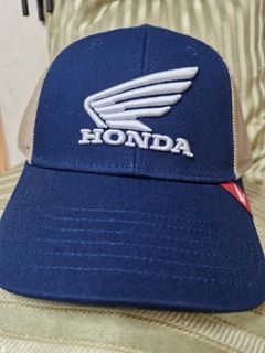 (Category: ) located in . Submitted by CAPSnHATS (Listing ID 1330452721, Image 1). Description: .