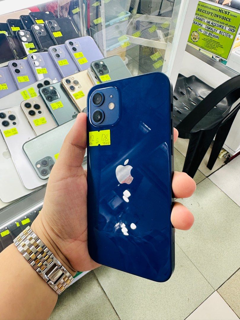 Iphone 12 128gb 91% batt Smartlocked NTC (Category: iPhone 12 Series) located in San Juan City. Submitted by javedsgadgetshop (Listing ID 1330479450, Image 2). Description: OPEN FOR INSTALLMENT VIA CREDIT CARD/GGIVES/SPAY/BILLEASE & SWAP/TRADE-IN! BUY AND SELL! Quick Specs : Iphone 12 •128gb •NTC Variant •91% batt health •Smartlocked •95% Smoothness •No hidden issue | No Repaired •100% Authentic | Not Refurbished •w/ OEM Charger & store warranty 