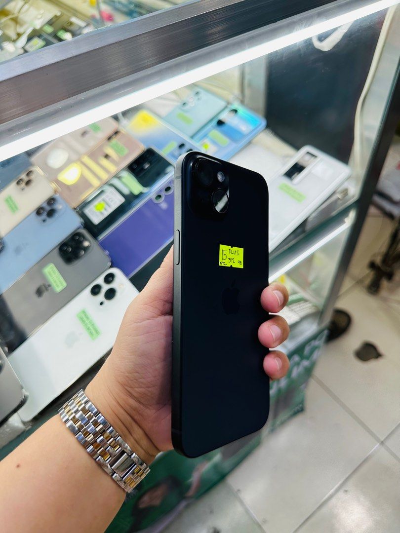 Iphone 15 Plus 512gb 98% batt FU NTC (Category: iPhone 15 Series) located in San Juan City. Submitted by javedsgadgetshop (Listing ID 1330485440, Image 3). Description: OPEN FOR INSTALLMENT VIA CREDIT CARD/GGIVES/SPAY/BILLEASE & SWAP/TRADE-IN! BUY AND SELL! Quick Specs : Iphone 15+ •512gb •NTC Variant •98% batt health •Factory Unlock •95% Smoothness •No hidden issue | No Repaired •100% Authentic | Not Refurbished •w/ OEM Charger & store warranty 