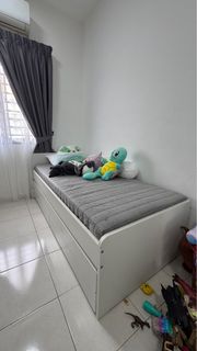 (Category: ) located in . Submitted by ariffff (Listing ID 1330462700, Image 1). Description: .