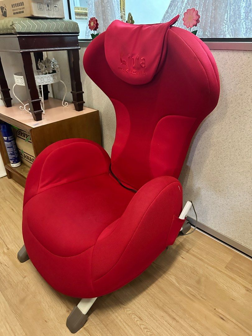 Kerusi urut (not functioning) (Category: Chairs) located in Kuala Lumpur. Submitted by syahnco (Listing ID 1330429708, Image 3). Description: Condition: 7/10 (function urut dah tak berfungsi) Self pickup dkt bandar seri putra, bangi Pm for more info. Thanks!.