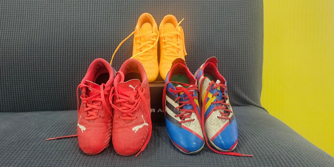 Very kids football boots hotsell