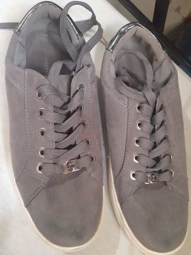 Liz claiborne sneakers
