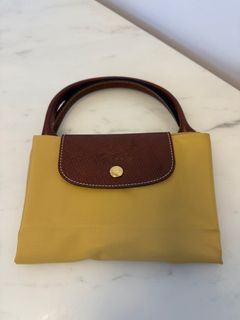 （分類：）位於 。 由 mss_shw 提交（商品編號 1330376508，圖片 1）。簡介： 。