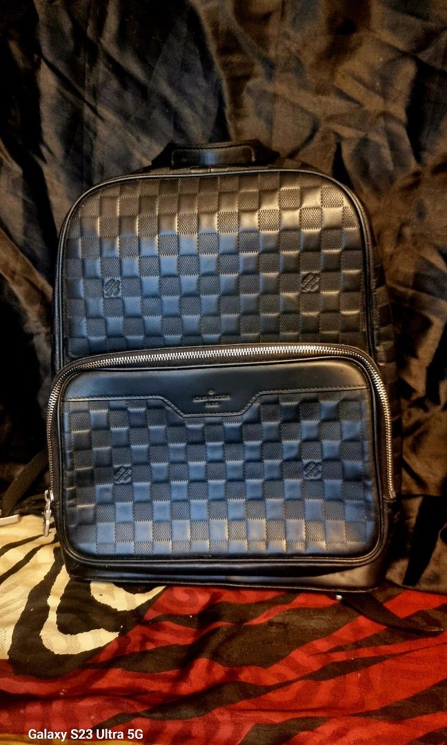 Lv mens backpack superb! Genuine leather (Category: Luxury Bags & Wallets) located in Cebu City. Submitted by lovegreend. (Listing ID 1330388005, Image 1). Description: Preloved:Lv mens leather backpack Size:large Color:black Remarks:Pls click the pictures for full images. ●No flaws ●genuine leather ●coded Condition: very good pls pm me for more inquires or pictures😘 INGAT PO SA MGA MANLOLOKO NA NAG GRAGRAB NG PICTURES.. FOR PAYMENT WE ONLY USE 