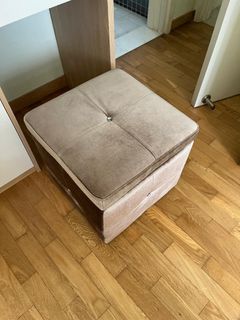(Category: ) located in . Submitted by h1138 (Listing ID 1330417836, Image 1). Description: .