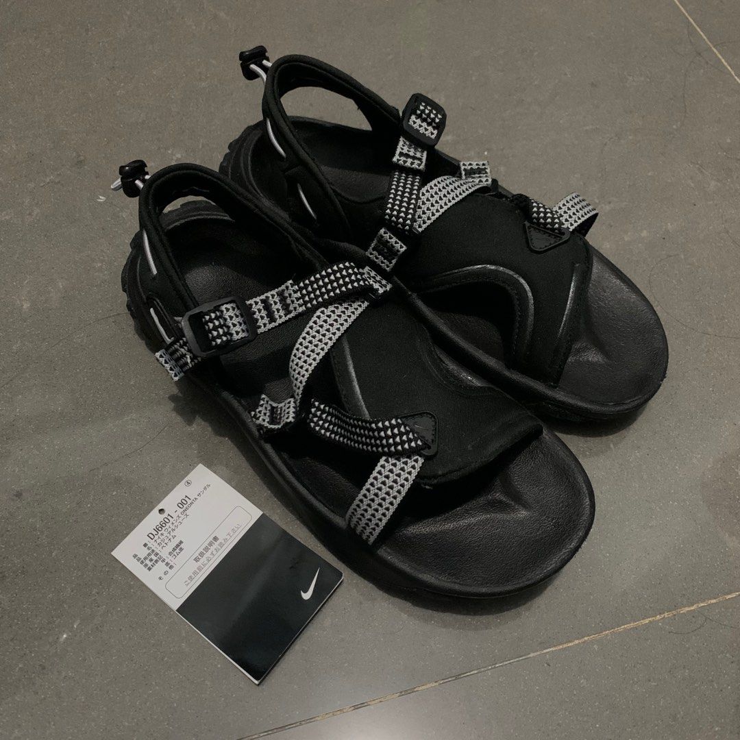 NIKE ONEONTA SANDALS (Category: Slippers and slides) located in Cebu City. Submitted by kurstuff (Listing ID 1330489592, Image 1). Description: NIKE ONEONTA SANDALS Slides Slippers RFS: im size 6.5 so this is a bit too tight for me, also need funds •Size: US 6; EU 36.5; UK 3.5; 23cm • This was a gift from my tita from Japan therefore this was bought from japan • NO BOX only Tag • Used Once 📍: Talamban, Cebu 🚚: JnT 💵: Gcash.