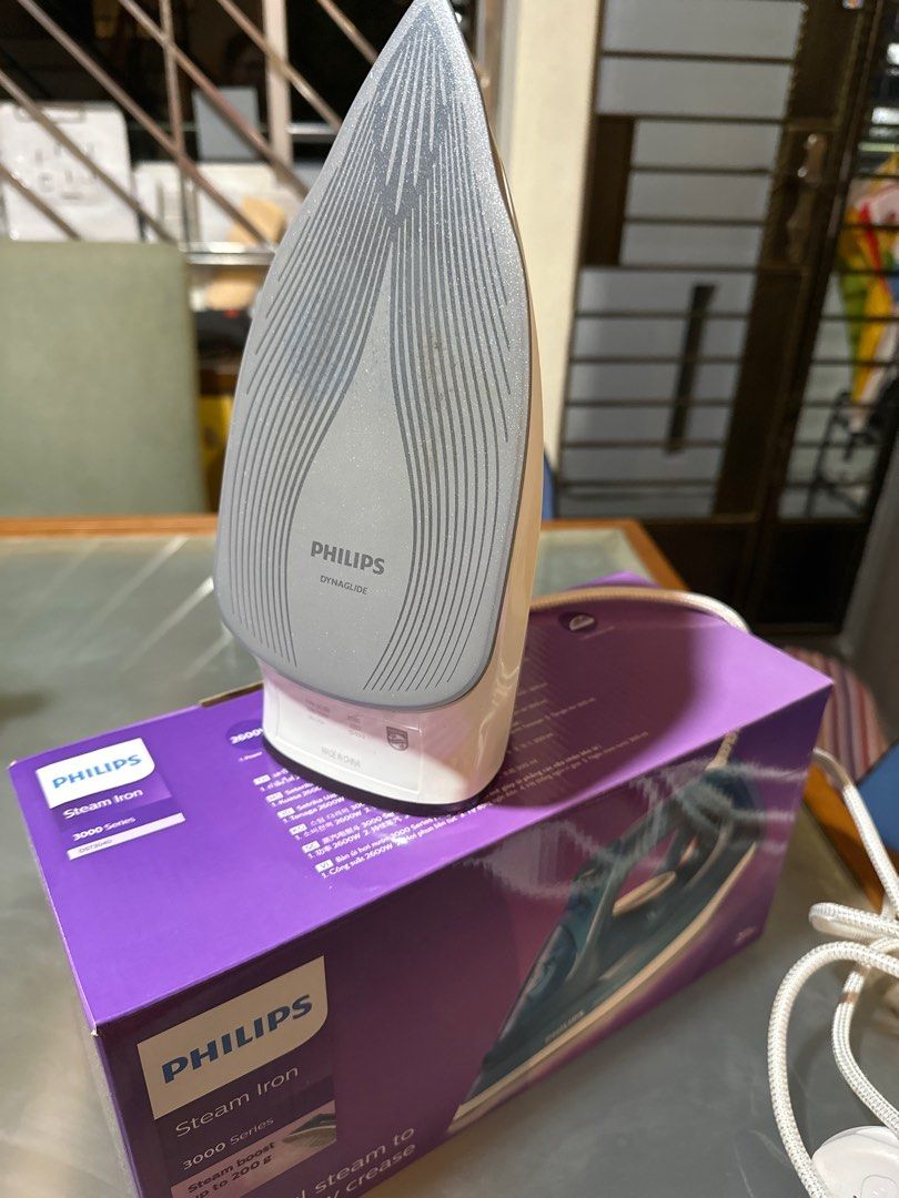 Philips Affinia Iron, TV & Home Appliances, Irons & Steamers on Carousell