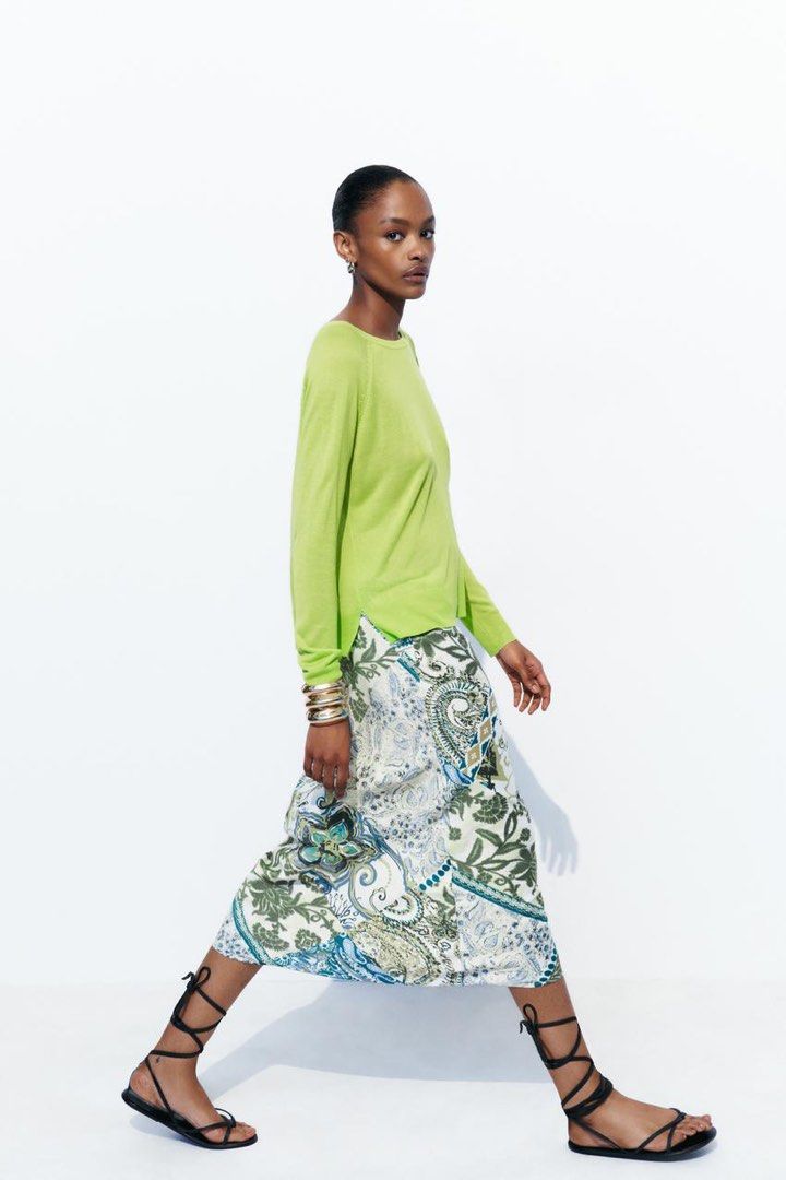Green satin skirt zara best sale