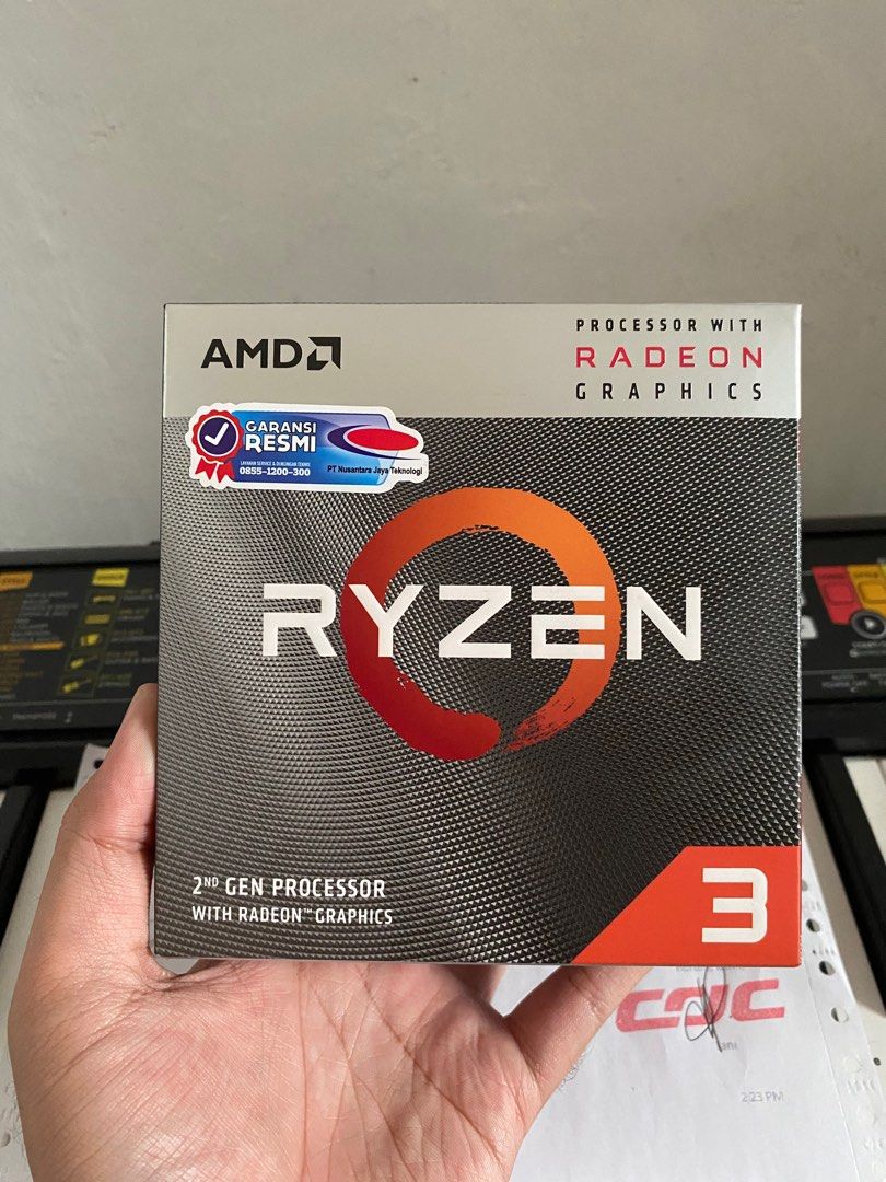 Graphics Card Ryzen 3400g Vs Ryzen 3200g Buy AMD Ryzen 3400G With