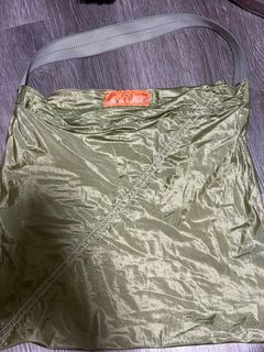 (Category: ) located in . Submitted by wearware (Listing ID 1330450786, Image 1). Description: .