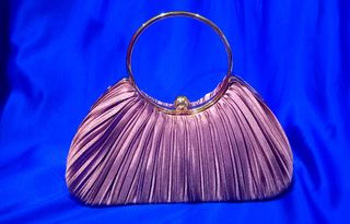 (Category: ) located in . Submitted by Clutch-a-Bling (Listing ID 1330476772, Image 1). Description: .