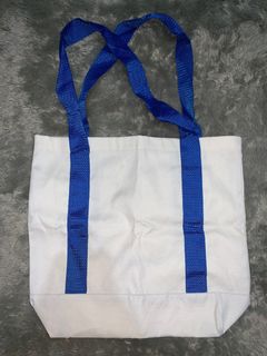 (Kategori: ) berada di . Dikirim oleh bnice.preloved (ID iklan 1315145886, Gambar 1). Deskripsi: .