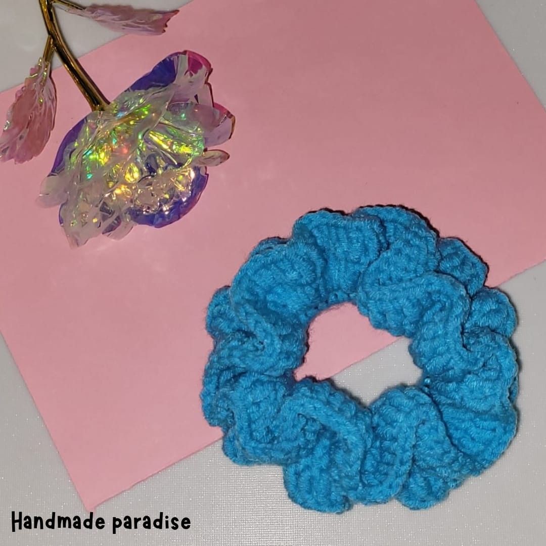 Scrunchie (Category: Hair) located in Singapore. Submitted by sheik79 (Listing ID 1330361591, Image 4). Description: Crochet Scrunchies PM for the price.