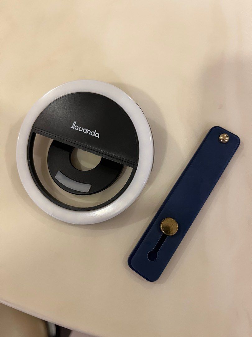 Selfie Ring Light with cellphone holder bundle (Category: Mounts & Holders) located in Quezon City. Submitted by saleinqc (Listing ID 1330463067, Image 1). Description: Bundle: ring light clip and phone holder.