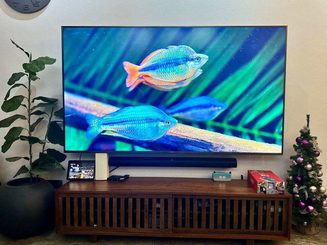Sony Bravia 4K VH2 85 inch, TV & Home Appliances, TV & Entertainment, TV on Carousell