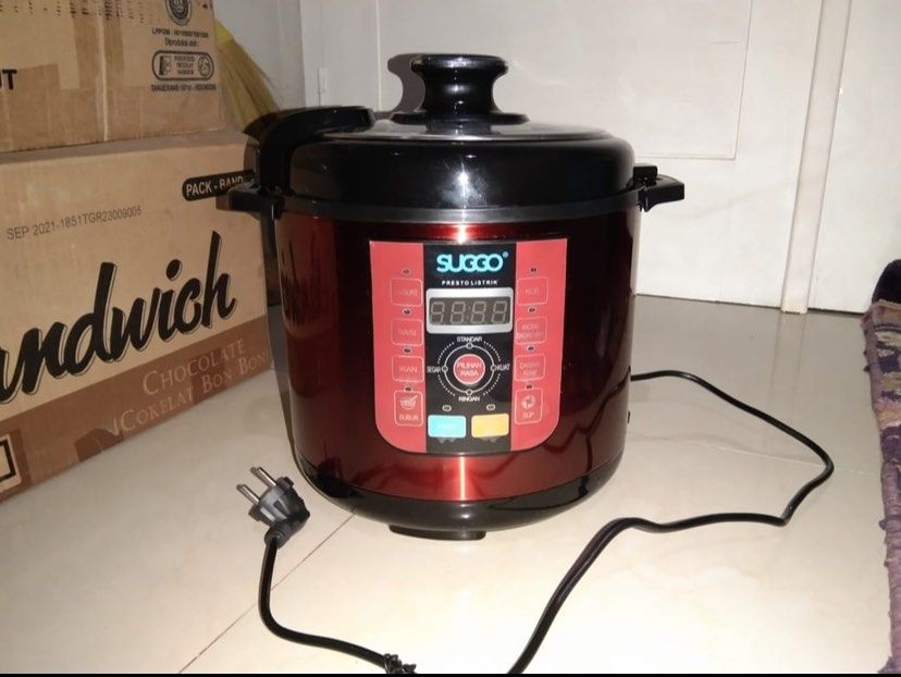 SUGGO PRESSURE COOKER PRESTO ELEKTRIK