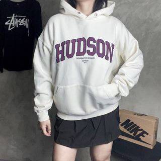 (Kategori: ) berada di . Dikirim oleh _prlvdstuff (ID iklan 1330460247, Gambar 1). Deskripsi: .