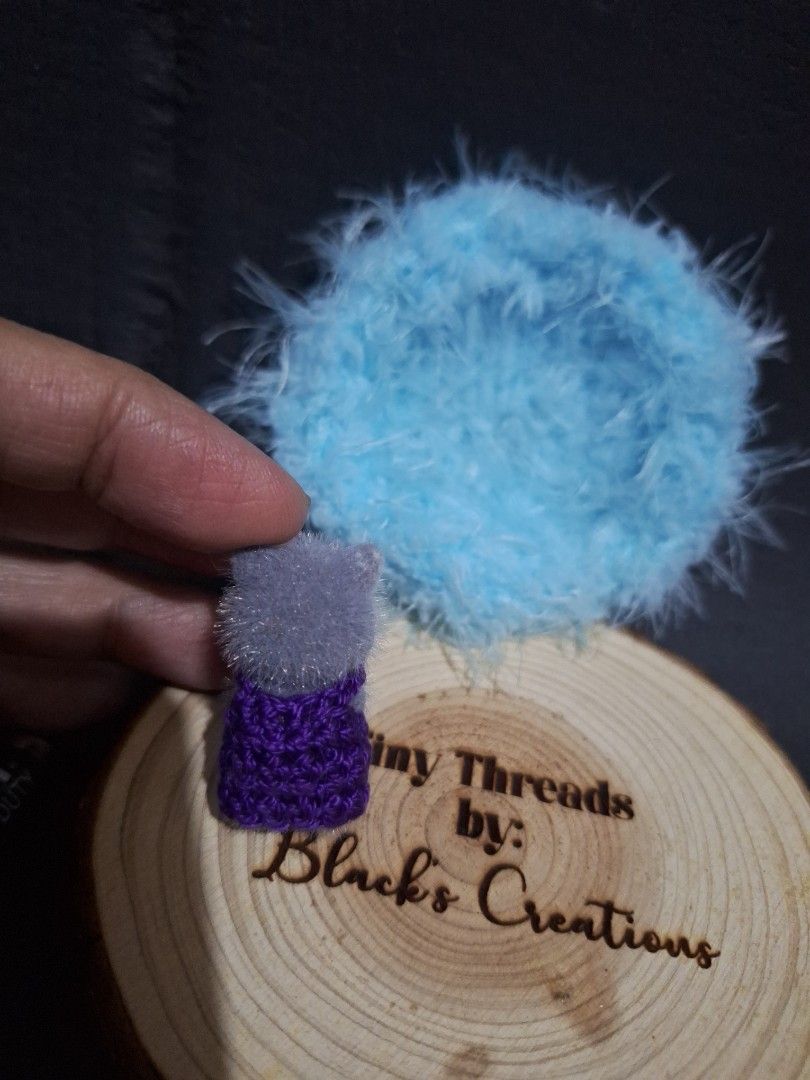 Sylvanian Persian Cat Baby with free fluffy mat (Category: Infant Playtime) located in Cavite. Submitted by Mavee (Listing ID 1330510407, Image 3). Description: Sylvanian Persian Cat baby newborn with free fluffy mat/bed.